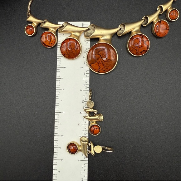 Brutalist Brushed Gold and Marbled Orange Jewelry Set of Earrings and Necklace - Picture 13 of 17
